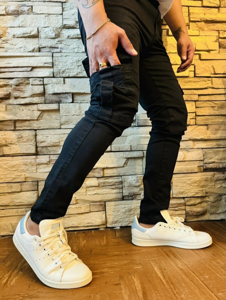 Jean Cargo Jogger Negro Hombre Rígido - Imagen 4