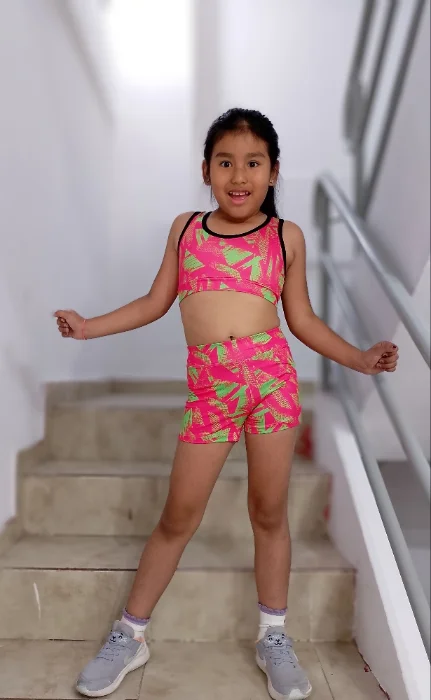 Short + Top Kids