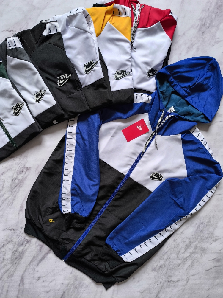 Campera Rompeviento Nike - Imagen 6