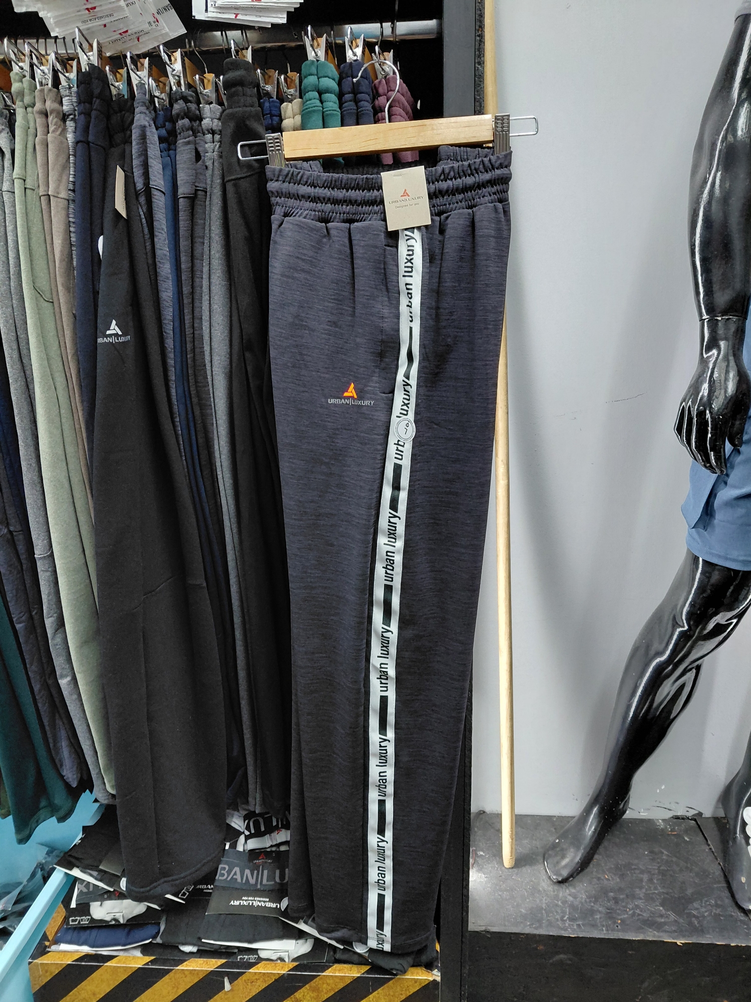Pantalón Dominic Urban Luxury - Imagen 4