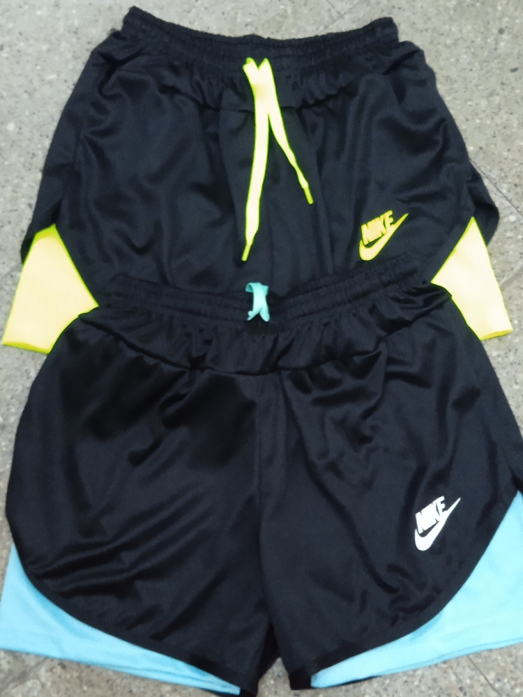 Short con Calza - Imagen 3