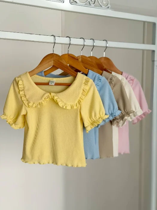 Remera con Cuello Bebé para Niña