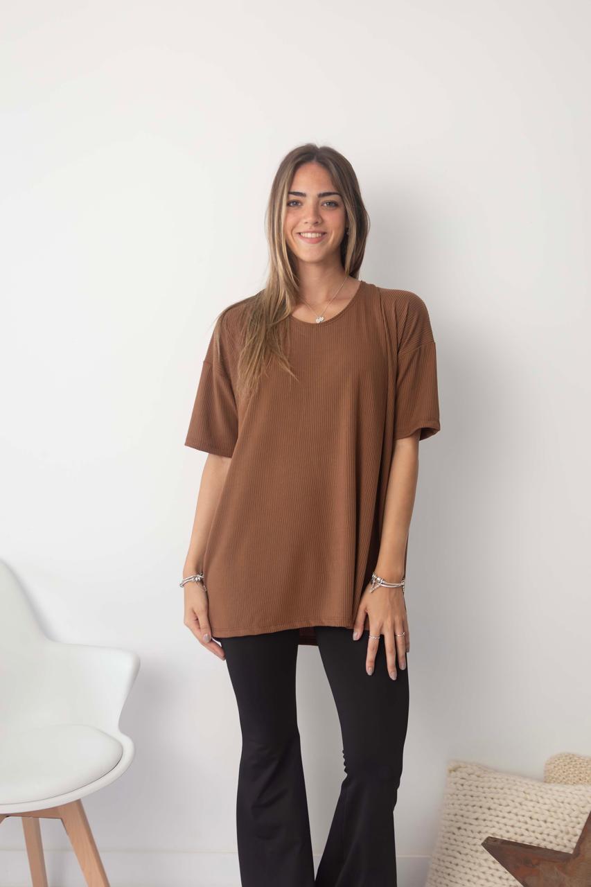 Remera Tefi - WhatsApp%20Image%202026-10-22%20at%2013.21.24.jpeg