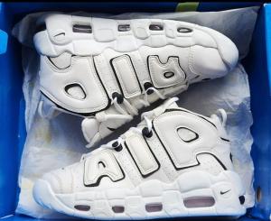 Nike Up Tempo
