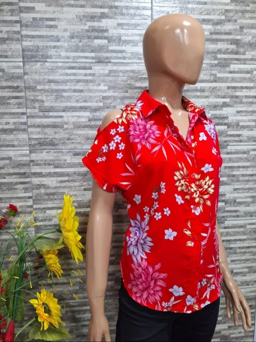 Camisa Hombro Descubierto Estampada