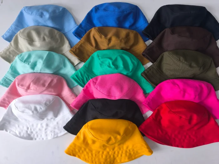 Pilusos de Adulto Lisos de Gabardina