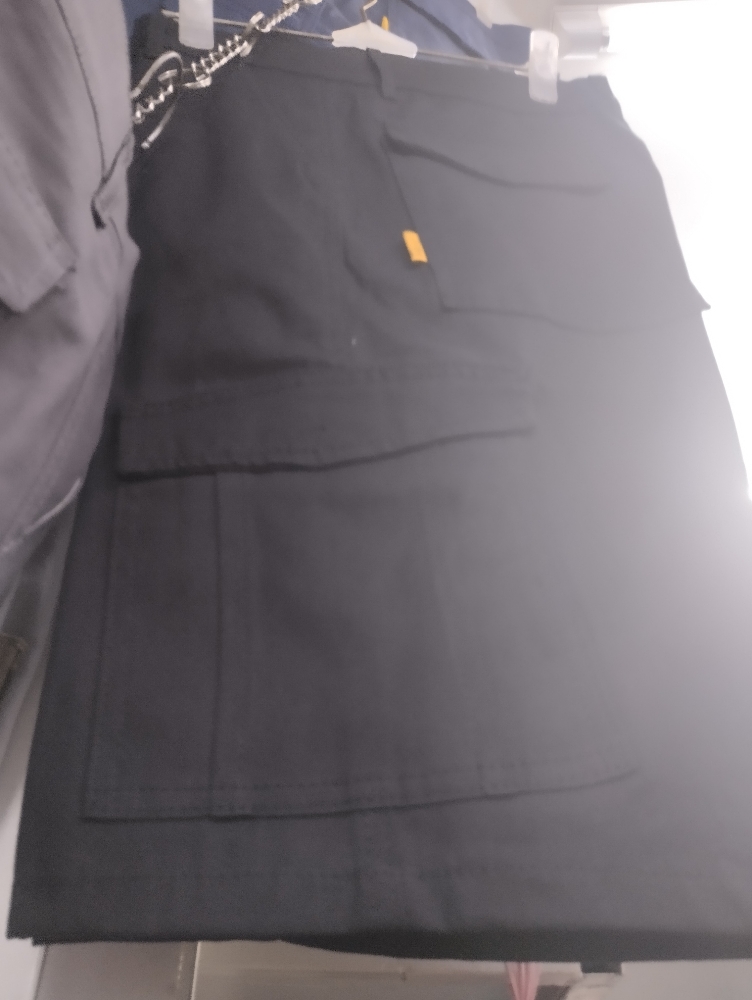 Bermudas Cargo de Trabajo - Imagen 3