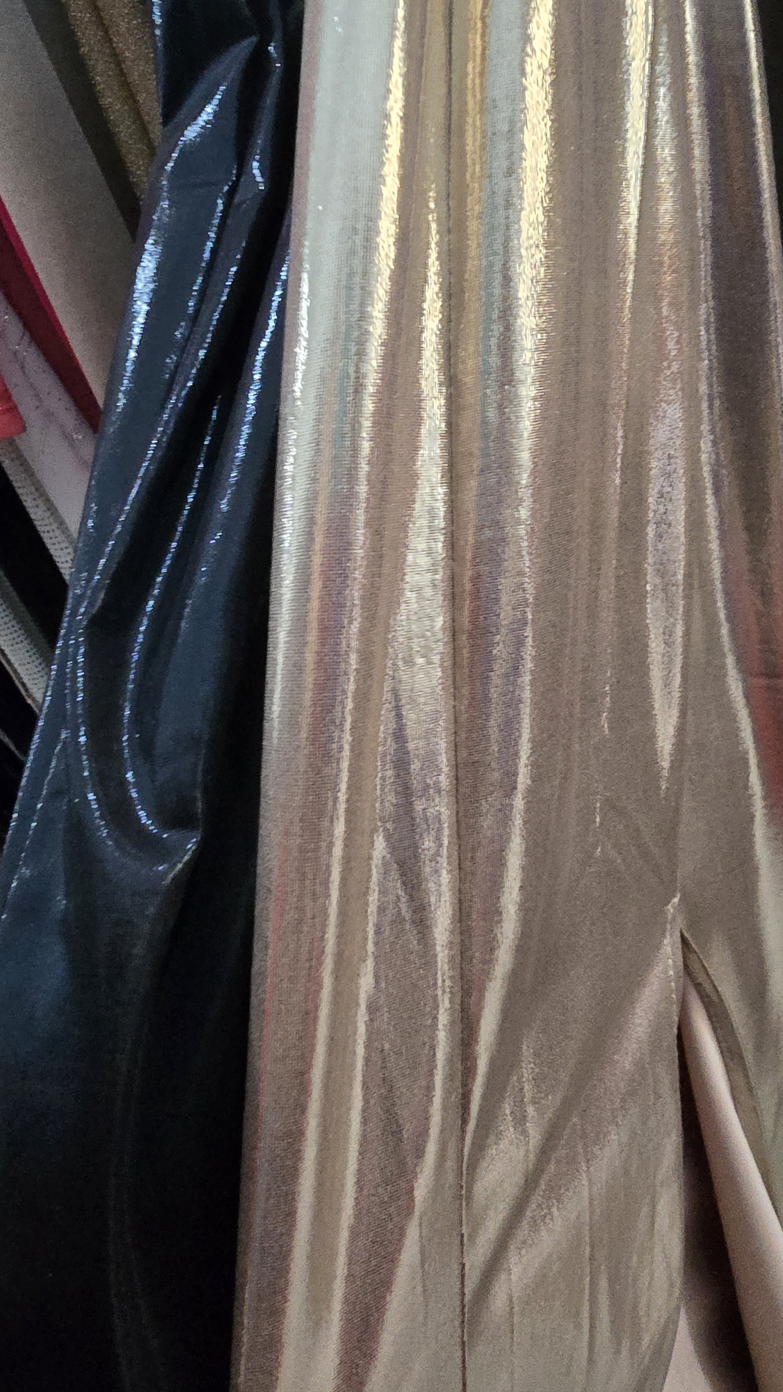 Vestido Largo un Hombro Bretel - Foil Metal - Imagen 2