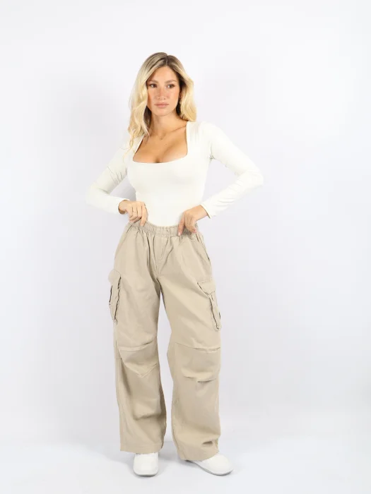 Wide Beige