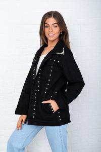 Oversize con Tachas