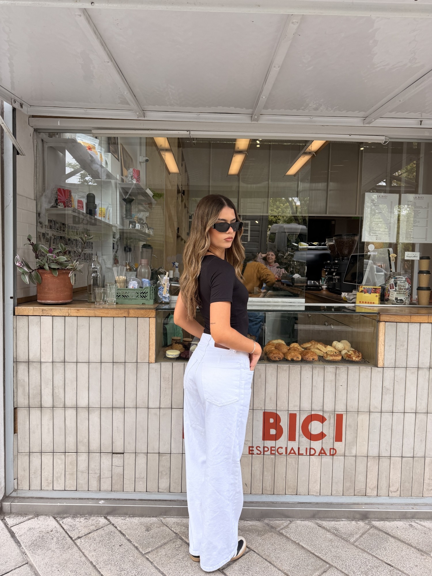 'art 355-6bl' 36 al 46 Wide Leg + Jean Blanco "trend" - Imagen 9