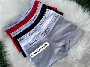 Boxer de Dama Calvin X Docena