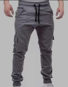 Jogger Cargo de Gabardina