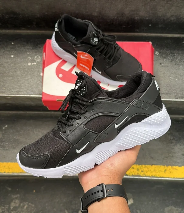 Nike Huarache High Premium