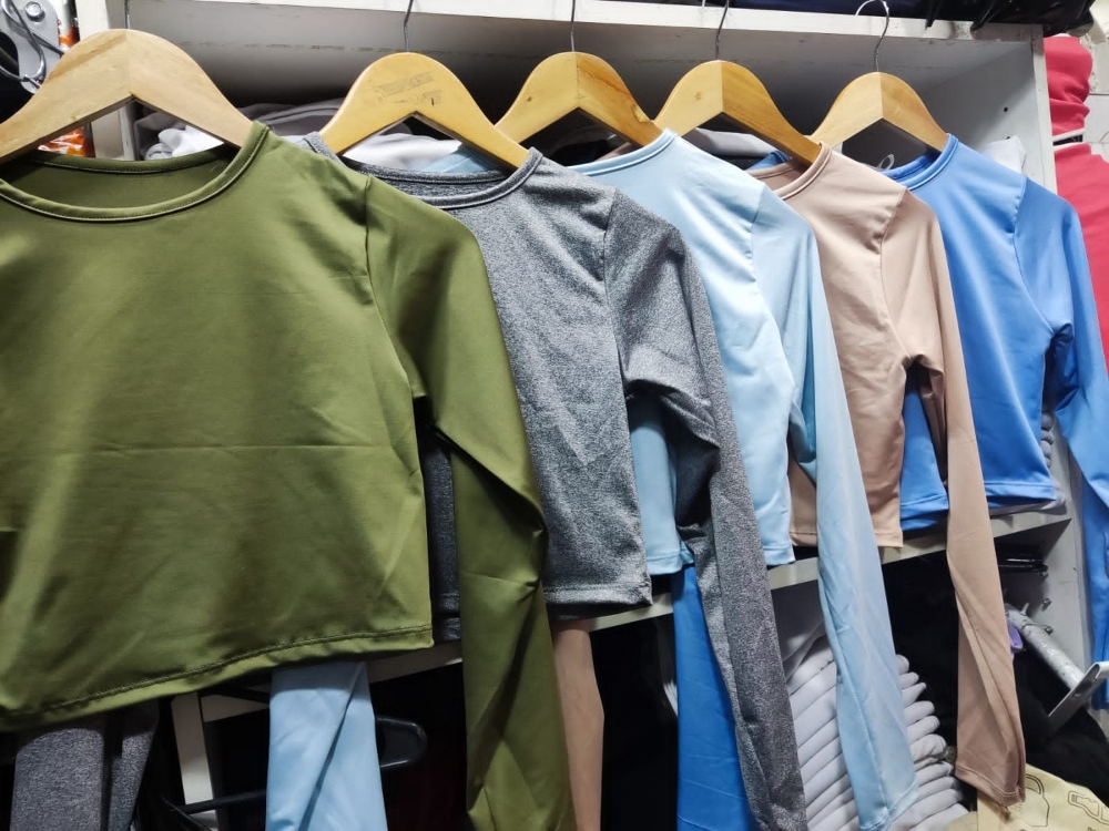 Crop Top Manga Larga - Imagen 3