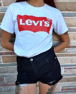 Remera Levi's Dama