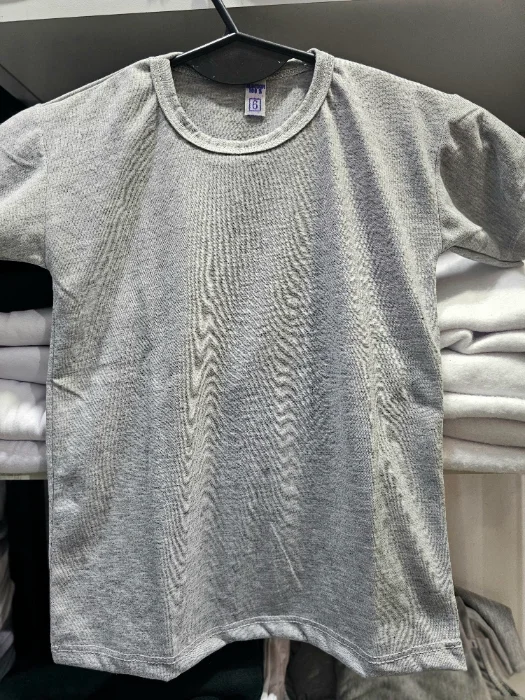 Remera Lisa Spum Niño