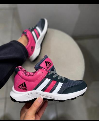 Adidas Jx Mujer hasta el Talle 48 - Miniatura 2