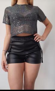 Oferton!! Short Cargo de Cuerina