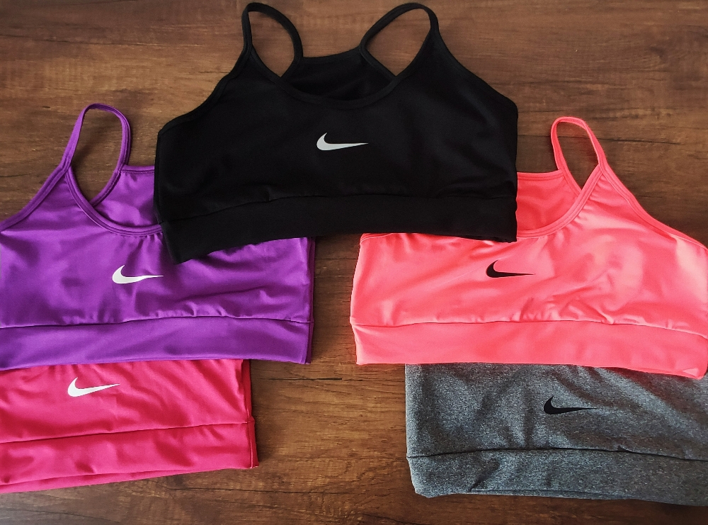Top Deportivo Nike de Laycra Tira Fina - Imagen 7