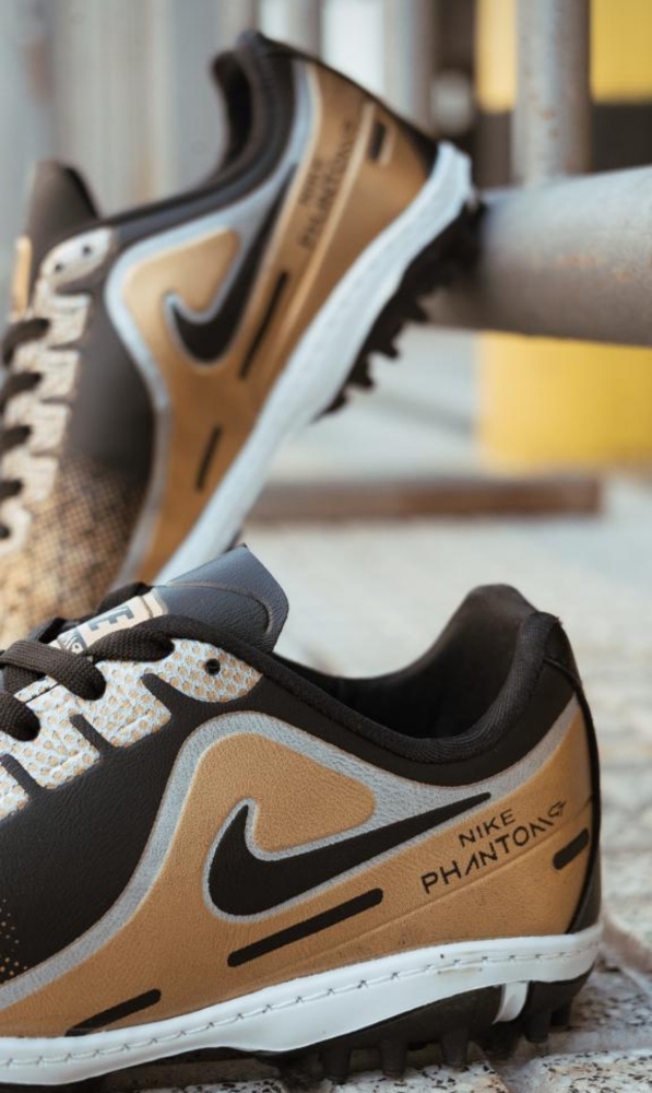 Botín Papi Futbol Nike - Imagen 5
