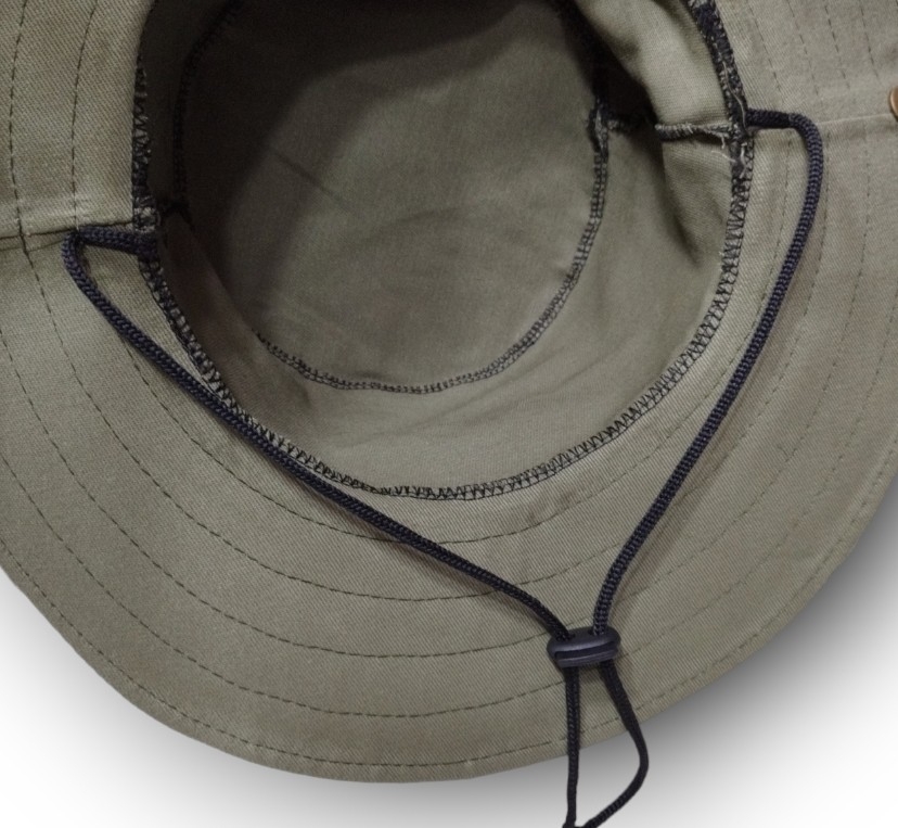Sombrero Australiano con Sujetador y Broches al Costado, Accesorios de Moda - Imagen 2