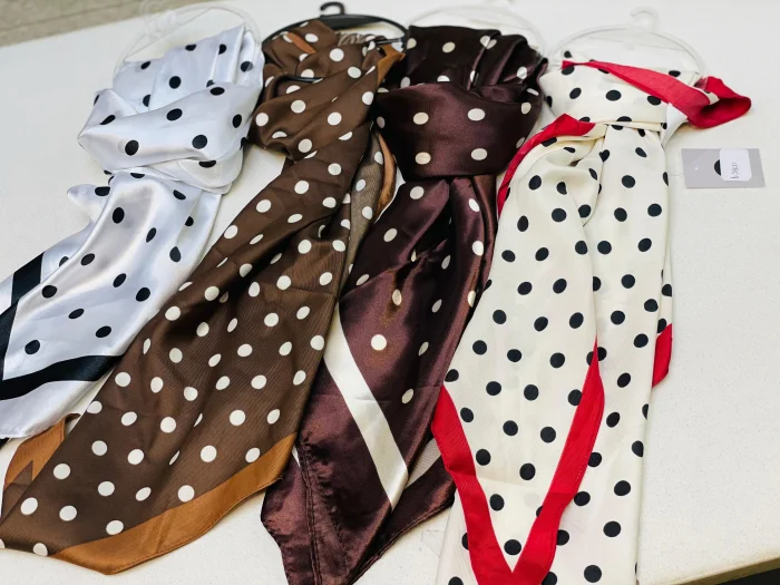 Pañuelos de Saten Estampados desde