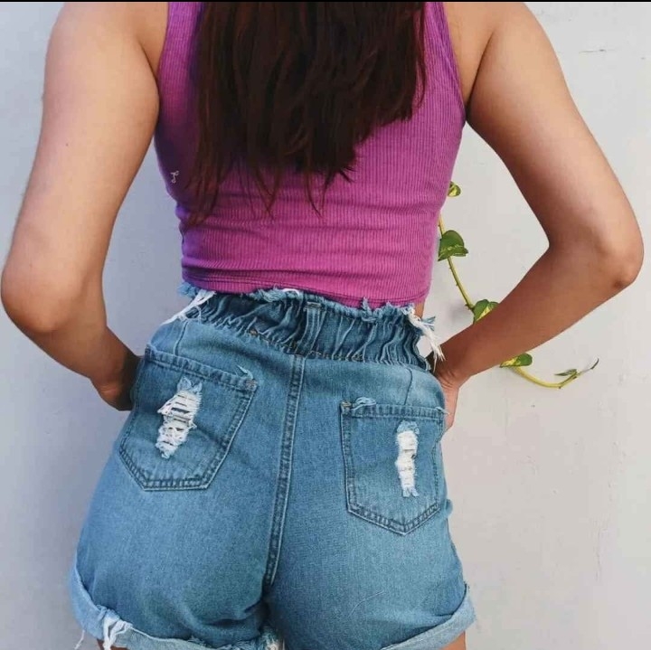 Short Mom con Roturas - Imagen 3