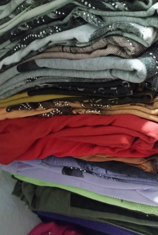 Remeras con Estampa y Brillo - Imagen 2