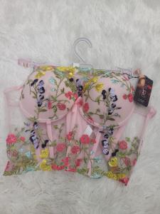 Conjunto Bordado con Taza Armado