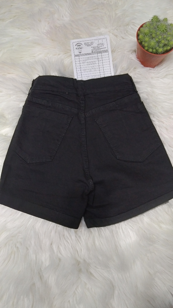 Short Negro Elastizado Tiro Alto - Imagen 2