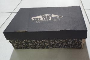 Caja de Zapatilla Vans - Miniatura 2