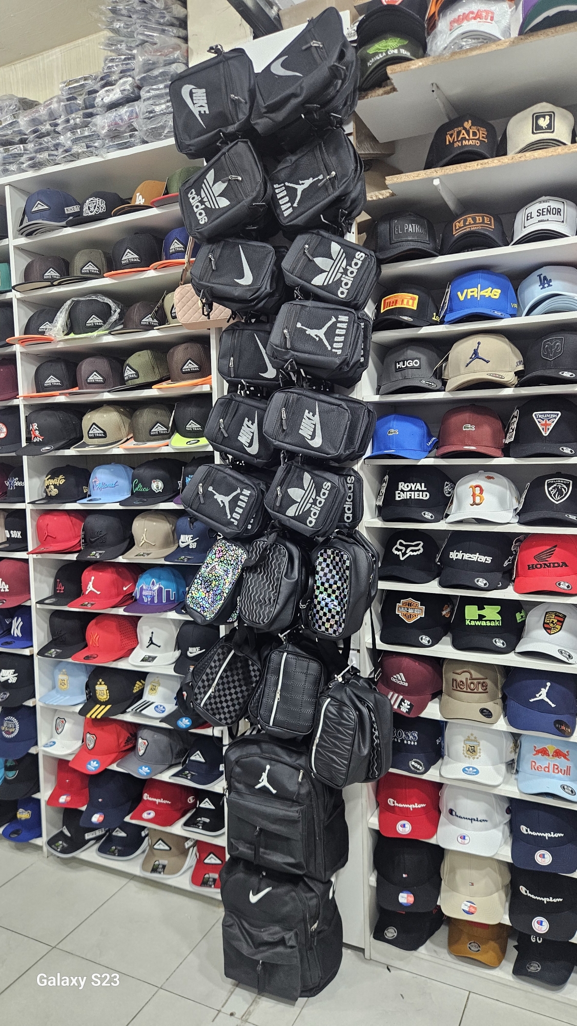 Gorras - Imagen 4