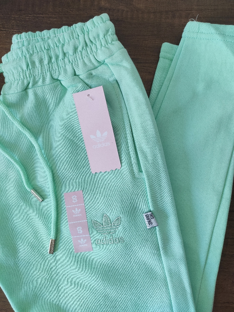 Jogger Adidas Frisado Liso - Imagen 7