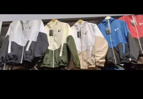 Campera Sport Nk - Miniatura 2