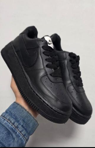 Air Force Todo Negro