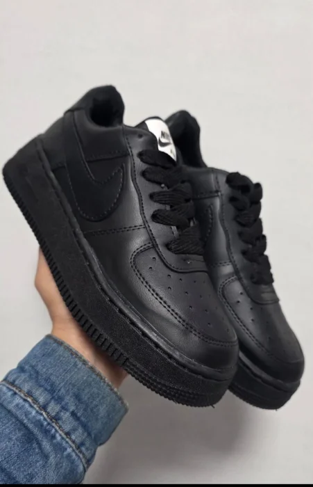 Air Force Todo Negro