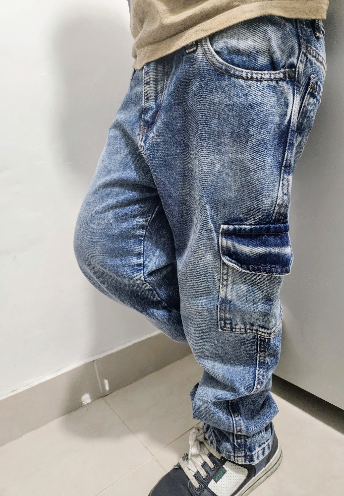 Jeans Oversize Cargo de Niño - Imagen 4