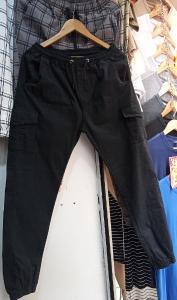 Pantalón Cargos de Gabardina Elastisada