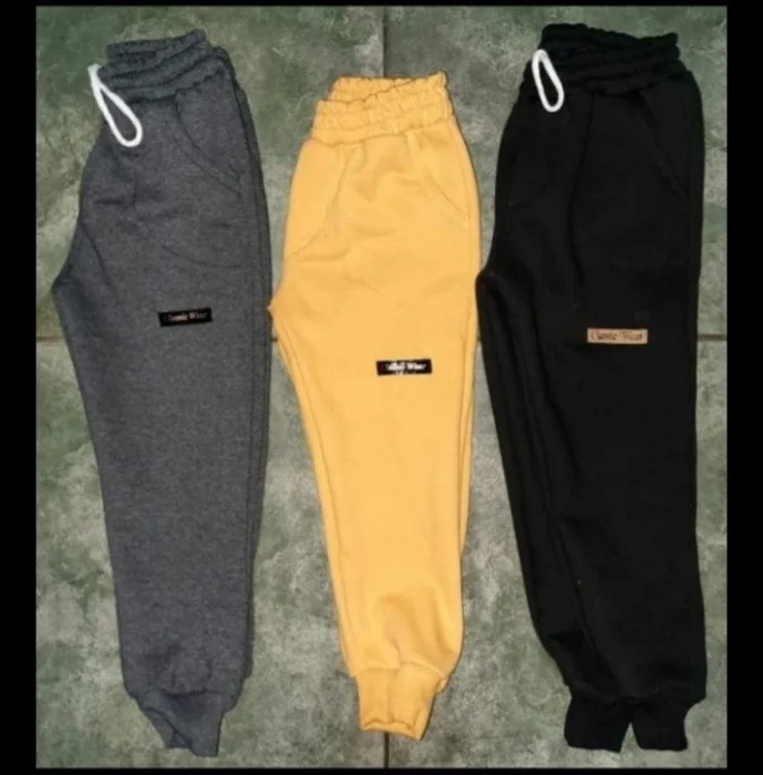 Pantalones Frizados