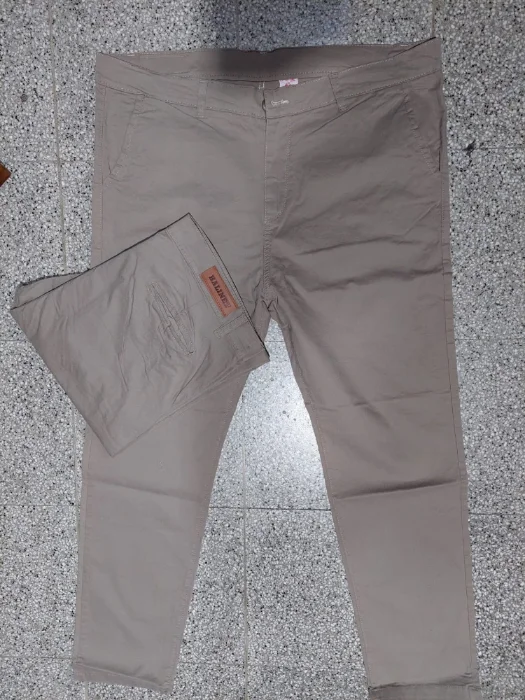 Pantalon Chino Especial
