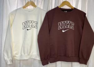 Buzó Frisado de Dama Nike Estampado
