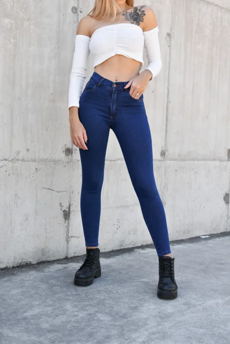 9002 Pantalon Jean Chupin Azul Clásico