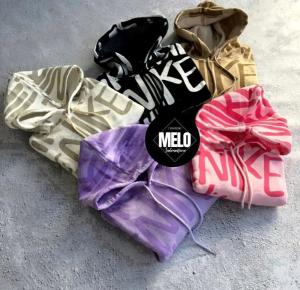 Buzo Nk Estampado con Friza Premium