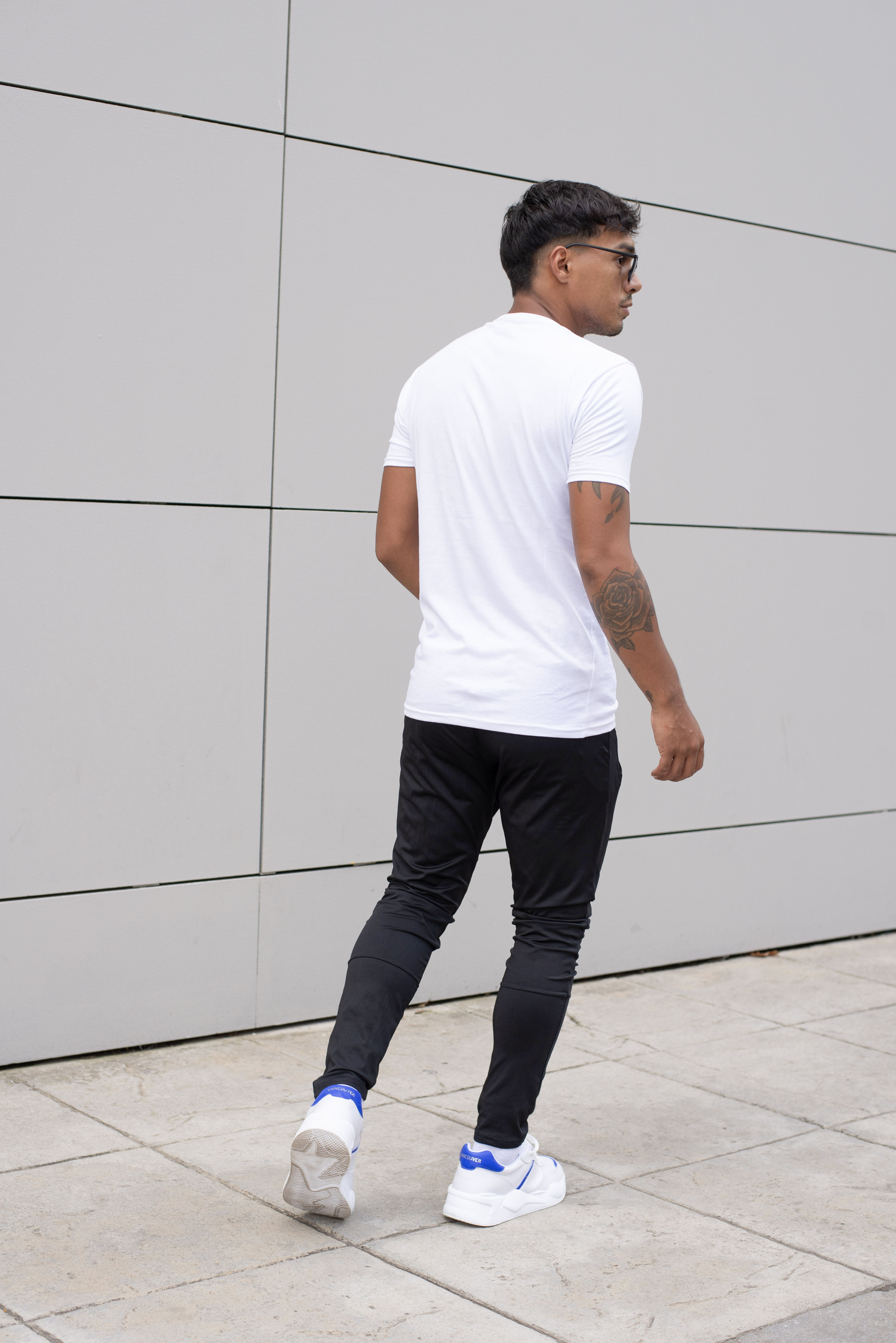 J21- Jogging de Lycra Negro - CCJ26.jpg