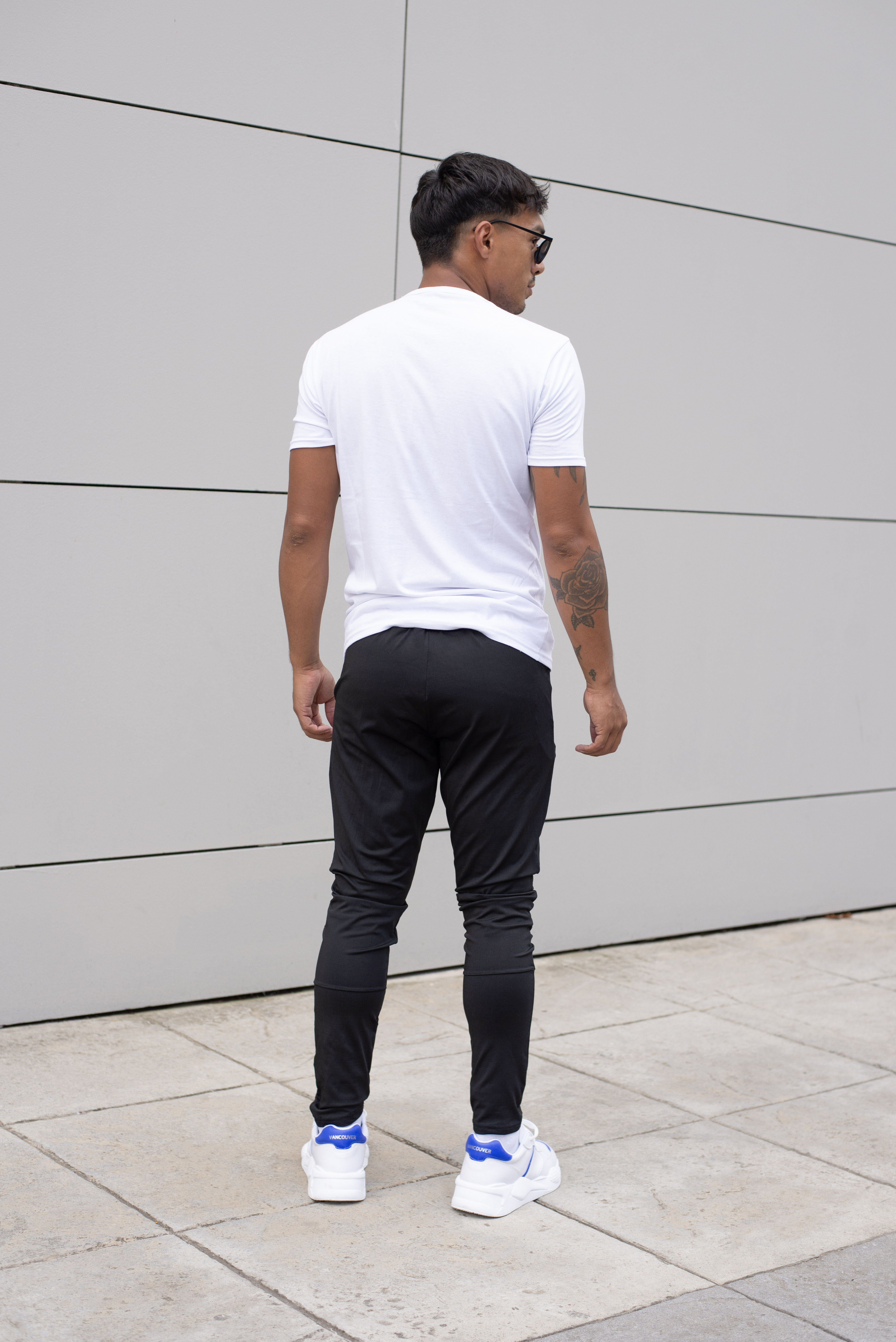 J21- Jogging de Lycra Negro - CCJ25.jpg