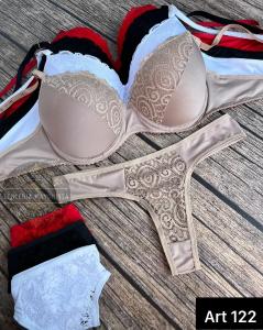 Conjunto Art 122 Base con Mitad Encaje