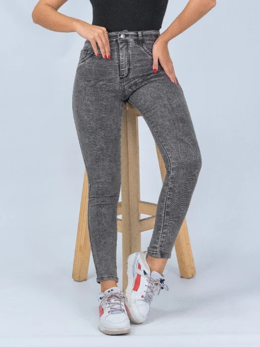 Jeans Gris Nevado Tiro Alto