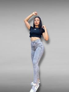 Pantalón Chupín Gris