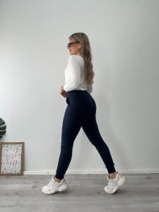 Jogging con Puño Frizado